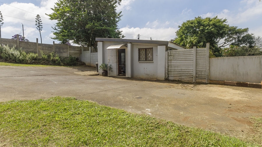 3 Bedroom Property for Sale in Waterfall KwaZulu-Natal