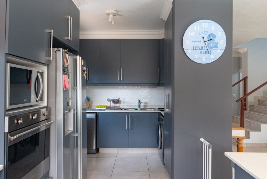 3 Bedroom Property for Sale in Salt Rock KwaZulu-Natal