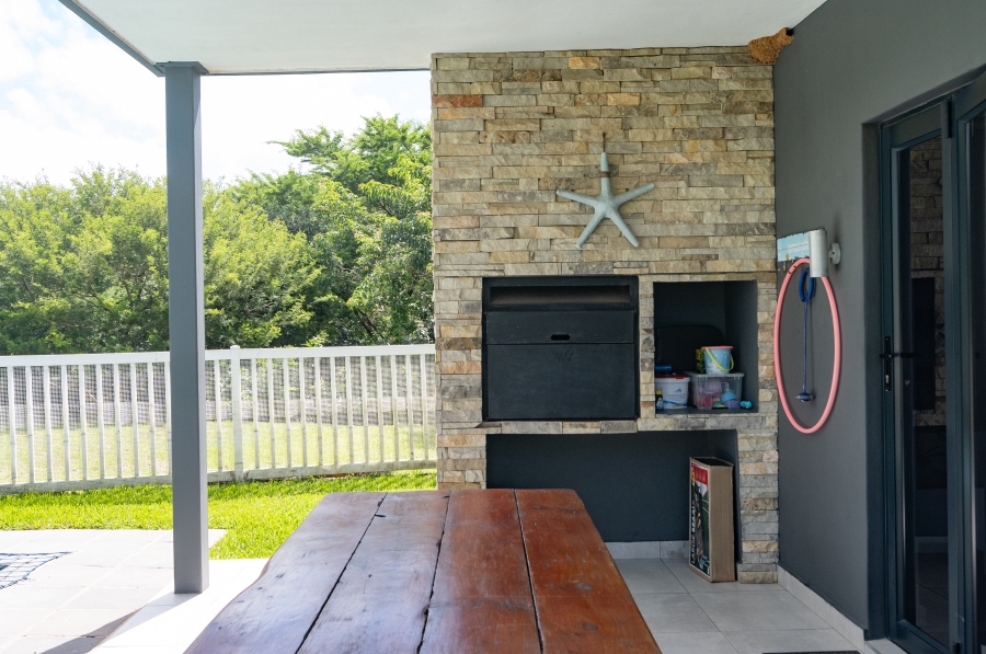 3 Bedroom Property for Sale in Salt Rock KwaZulu-Natal