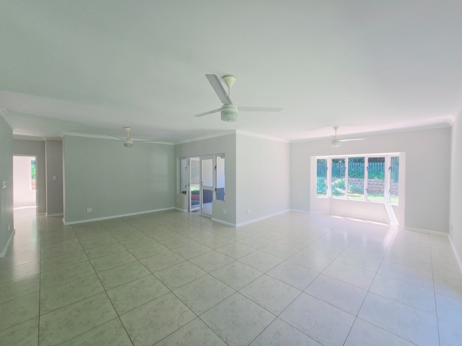 To Let 4 Bedroom Property for Rent in Ballito Central KwaZulu-Natal