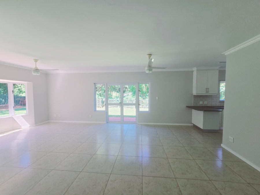 To Let 4 Bedroom Property for Rent in Ballito Central KwaZulu-Natal