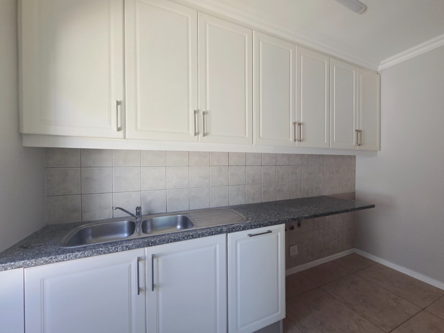 To Let 4 Bedroom Property for Rent in Ballito Central KwaZulu-Natal