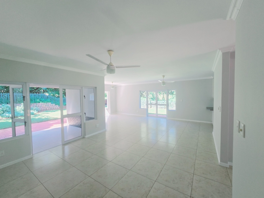 To Let 4 Bedroom Property for Rent in Ballito Central KwaZulu-Natal