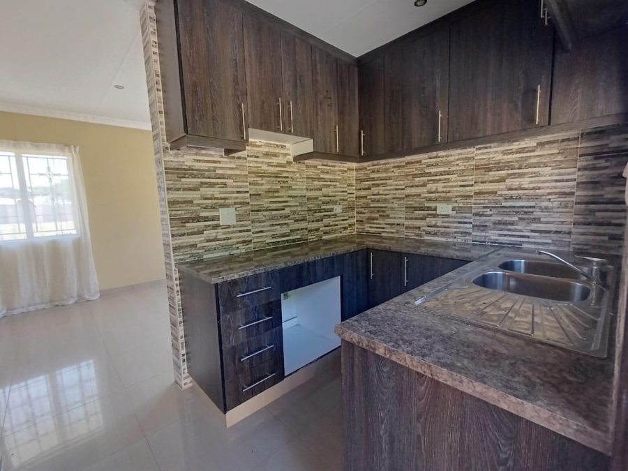 2 Bedroom Property for Sale in Suriya Heights KwaZulu-Natal