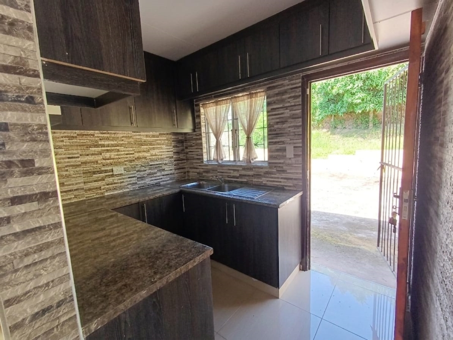 2 Bedroom Property for Sale in Suriya Heights KwaZulu-Natal