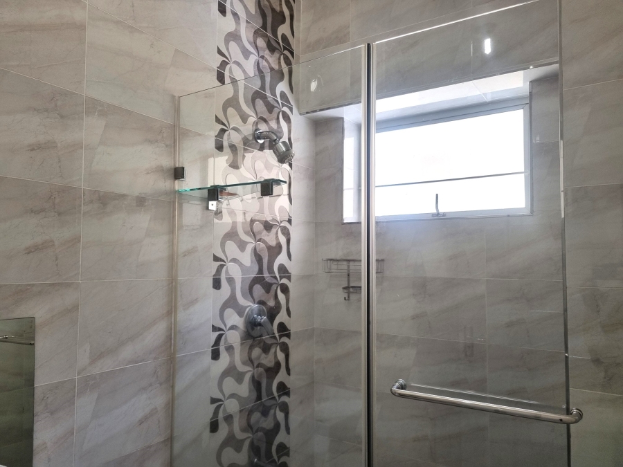 To Let 2 Bedroom Property for Rent in North Beach KwaZulu-Natal