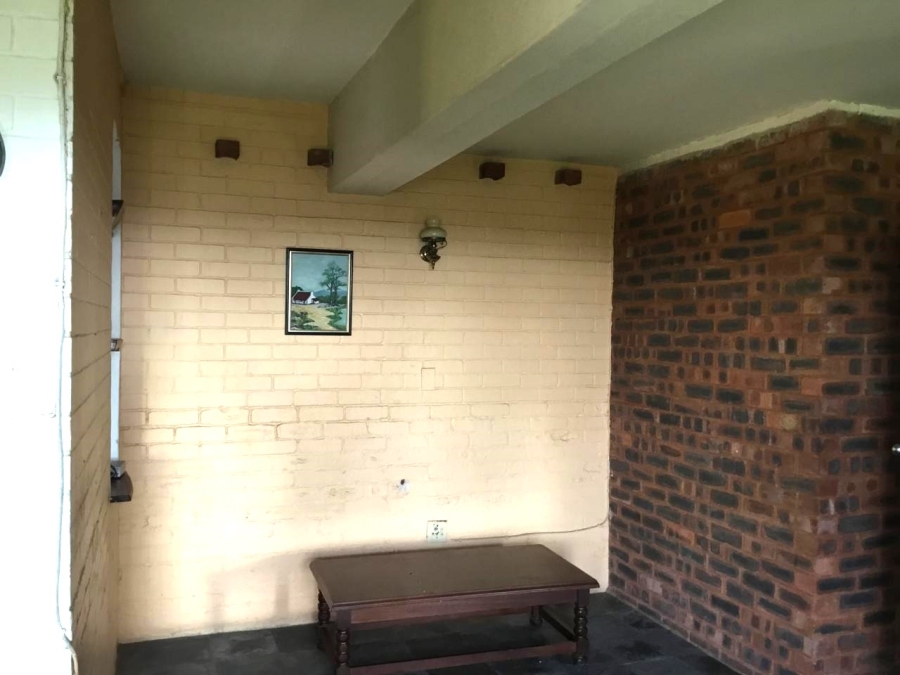 To Let 1 Bedroom Property for Rent in Durban North KwaZulu-Natal