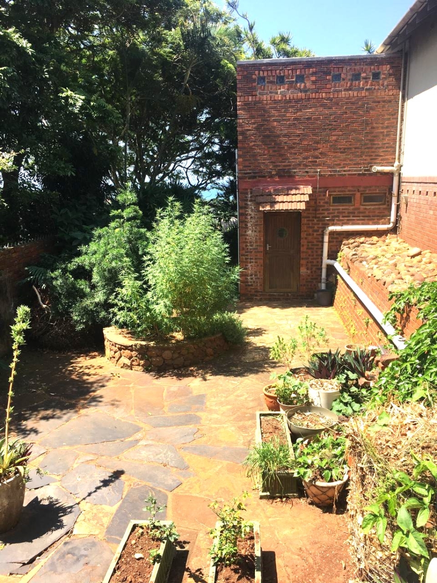 To Let 1 Bedroom Property for Rent in Durban North KwaZulu-Natal