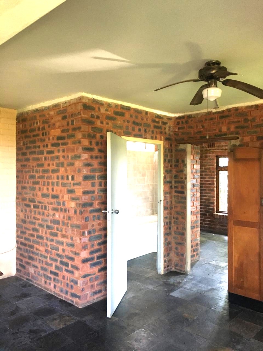 To Let 1 Bedroom Property for Rent in Durban North KwaZulu-Natal