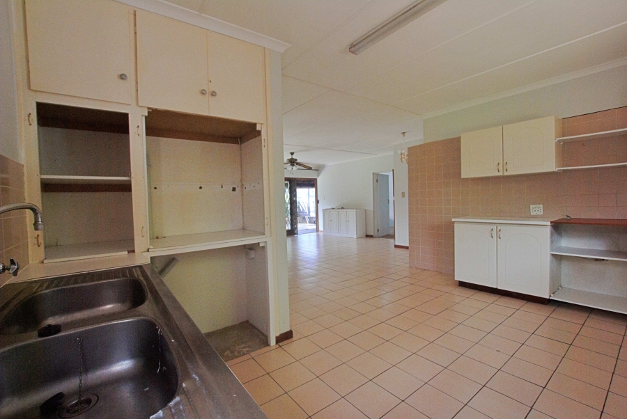 4 Bedroom Property for Sale in Pennington KwaZulu-Natal