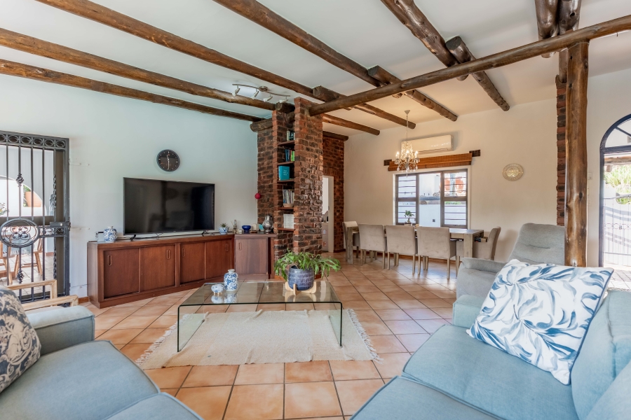 4 Bedroom Property for Sale in Woodside KwaZulu-Natal