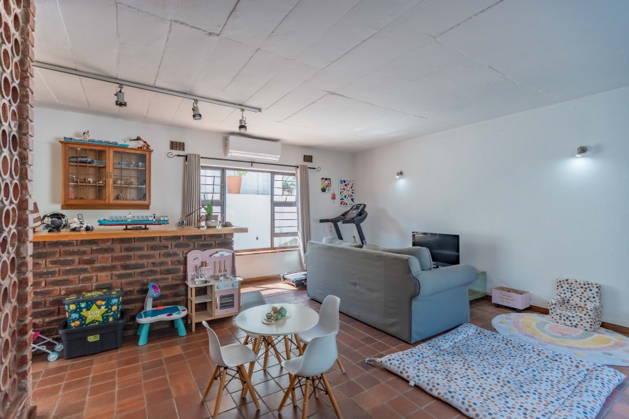 4 Bedroom Property for Sale in Woodside KwaZulu-Natal