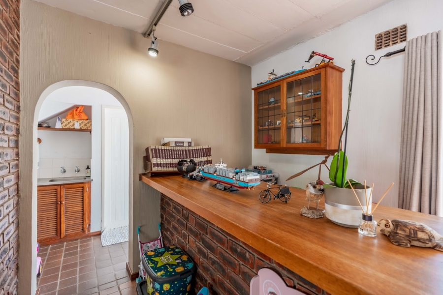 4 Bedroom Property for Sale in Woodside KwaZulu-Natal