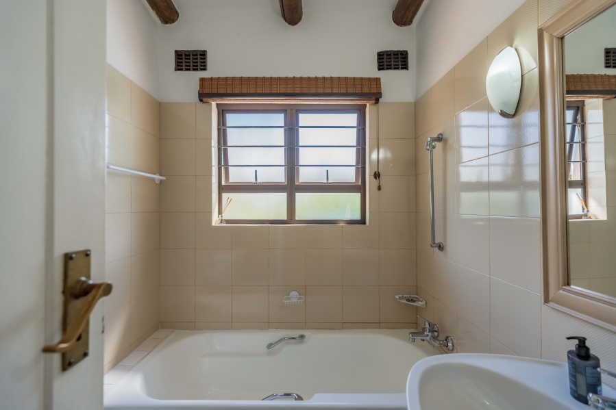 4 Bedroom Property for Sale in Woodside KwaZulu-Natal