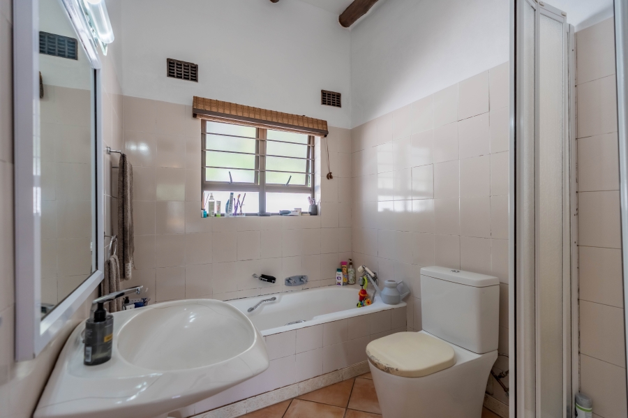 4 Bedroom Property for Sale in Woodside KwaZulu-Natal