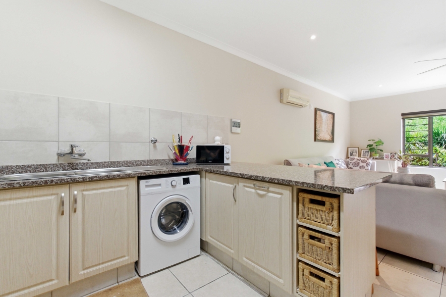 1 Bedroom Property for Sale in Freeland Park KwaZulu-Natal