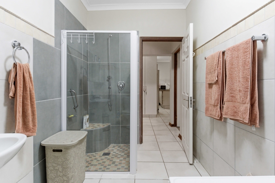 1 Bedroom Property for Sale in Freeland Park KwaZulu-Natal