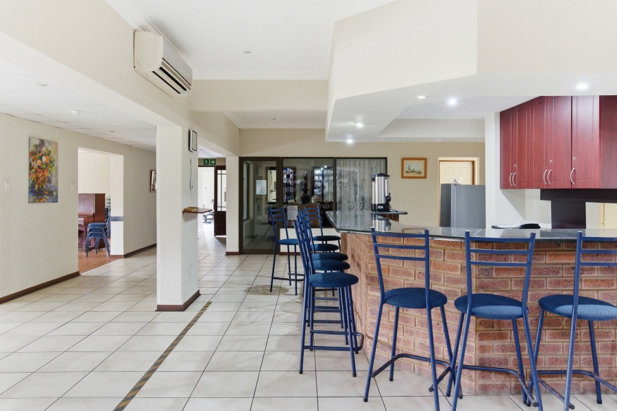 1 Bedroom Property for Sale in Freeland Park KwaZulu-Natal
