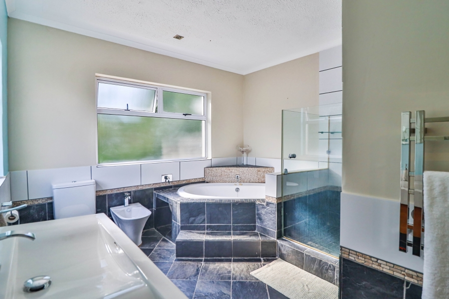 3 Bedroom Property for Sale in Winterskloof KwaZulu-Natal