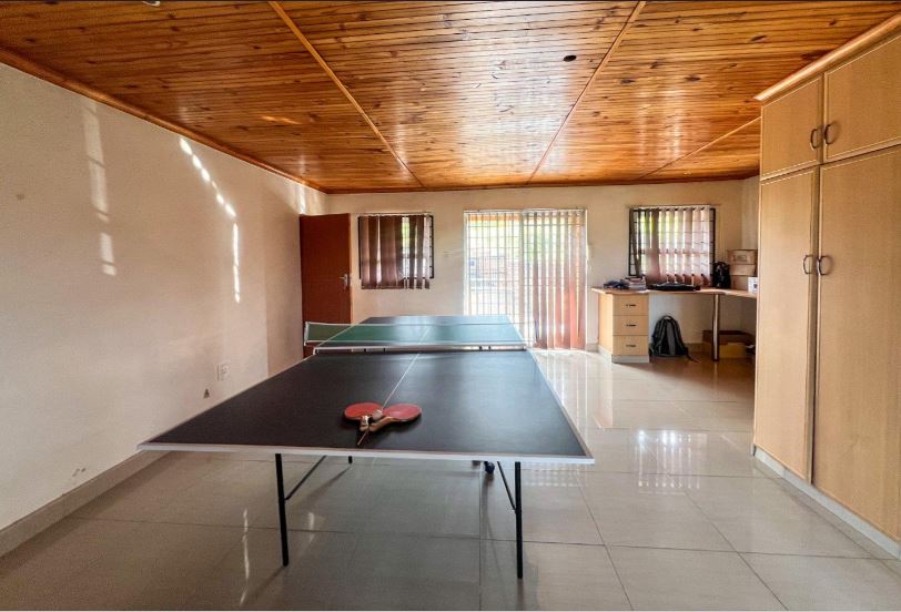 5 Bedroom Property for Sale in Orient Heights KwaZulu-Natal