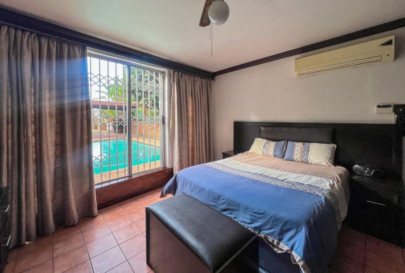 5 Bedroom Property for Sale in Orient Heights KwaZulu-Natal