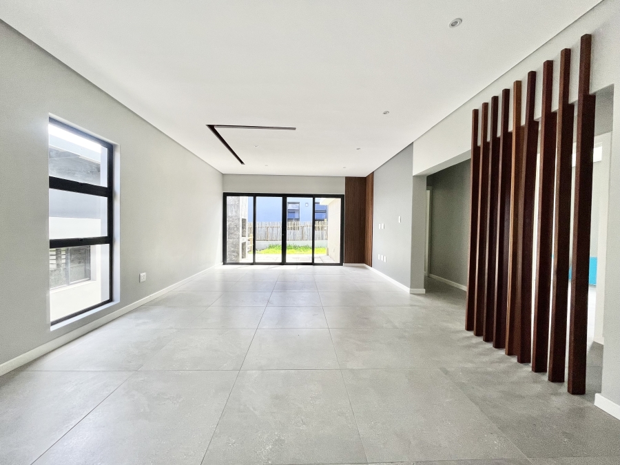 3 Bedroom Property for Sale in Palm Lakes Estate KwaZulu-Natal