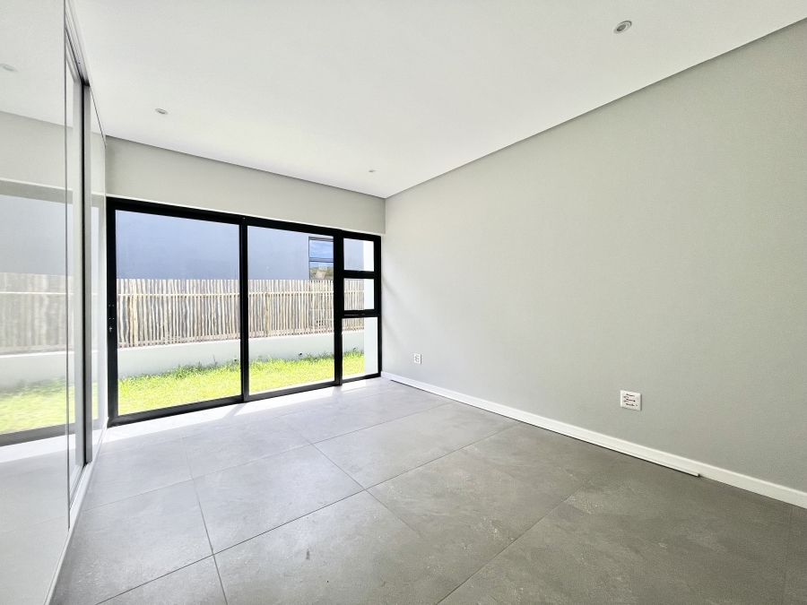 3 Bedroom Property for Sale in Palm Lakes Estate KwaZulu-Natal