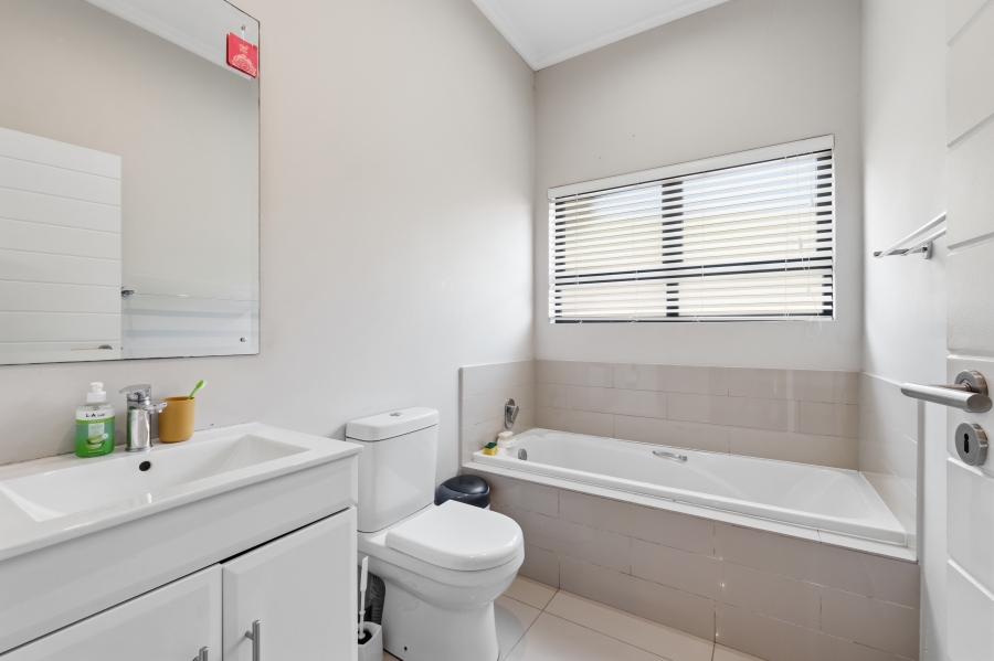 3 Bedroom Property for Sale in Palm Lakes Estate KwaZulu-Natal