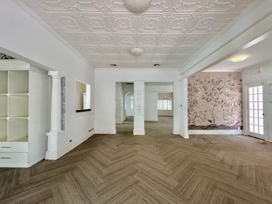 To Let Commercial Property for Rent in Windermere KwaZulu-Natal