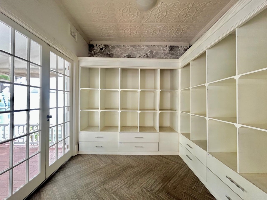 To Let Commercial Property for Rent in Windermere KwaZulu-Natal