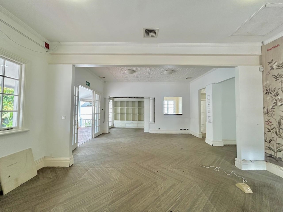 To Let Commercial Property for Rent in Windermere KwaZulu-Natal