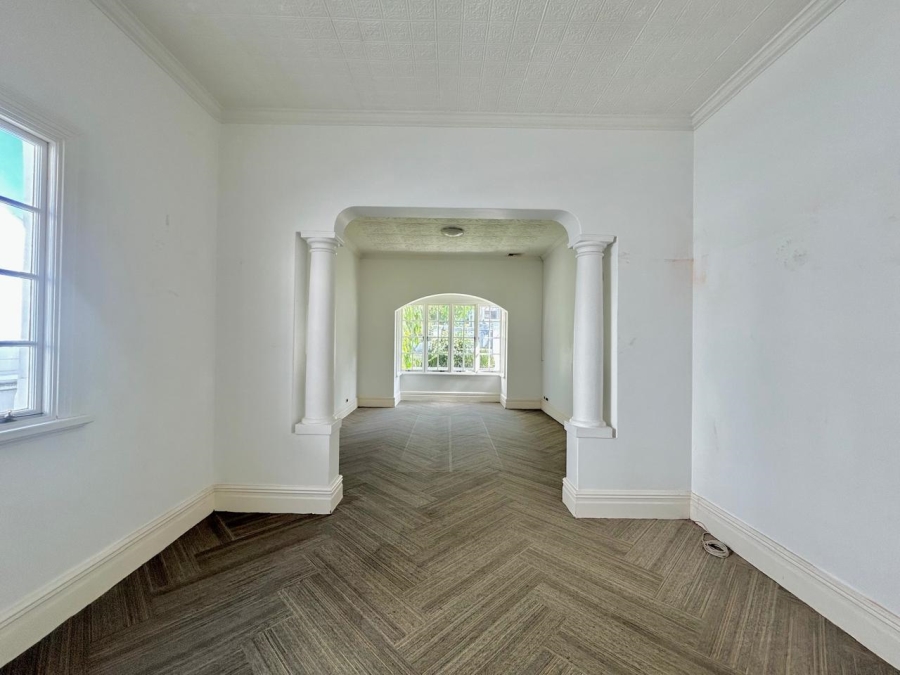 To Let Commercial Property for Rent in Windermere KwaZulu-Natal