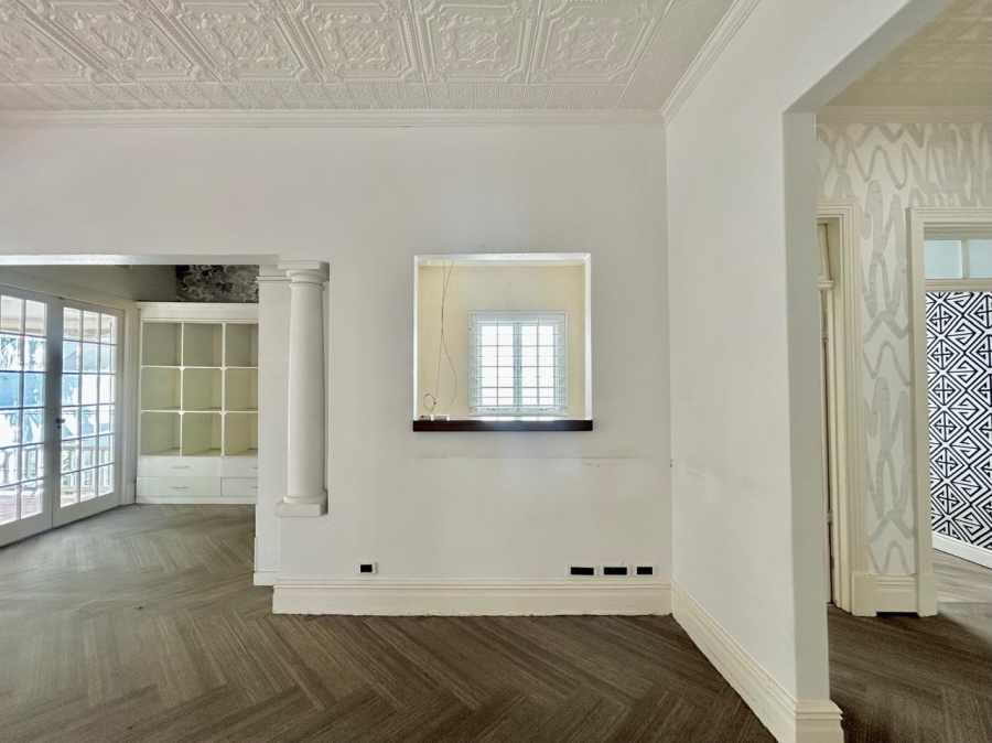 To Let Commercial Property for Rent in Windermere KwaZulu-Natal