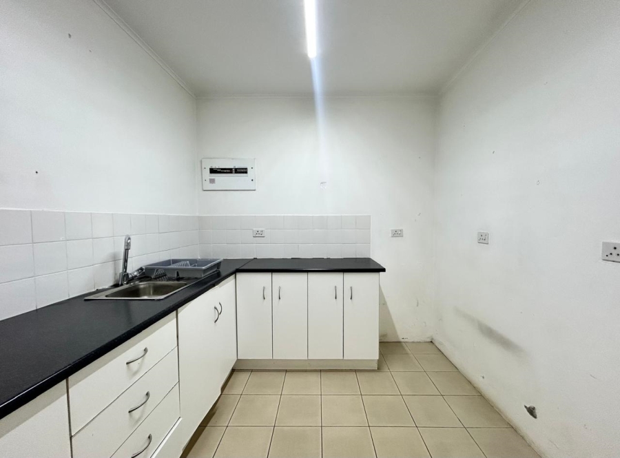 To Let Commercial Property for Rent in Windermere KwaZulu-Natal