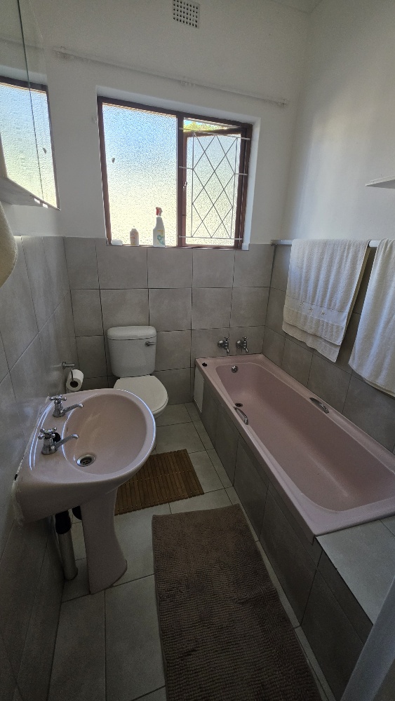 To Let 2 Bedroom Property for Rent in Shelly Beach KwaZulu-Natal