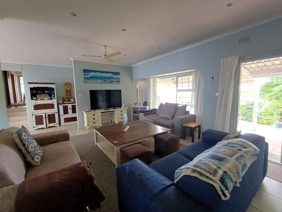 To Let 4 Bedroom Property for Rent in Ramsgate KwaZulu-Natal