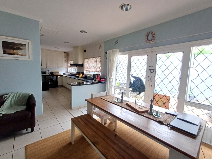 To Let 4 Bedroom Property for Rent in Ramsgate KwaZulu-Natal