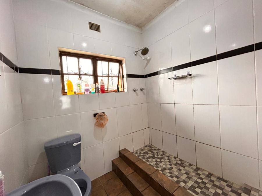 3 Bedroom Property for Sale in Esikhawini KwaZulu-Natal