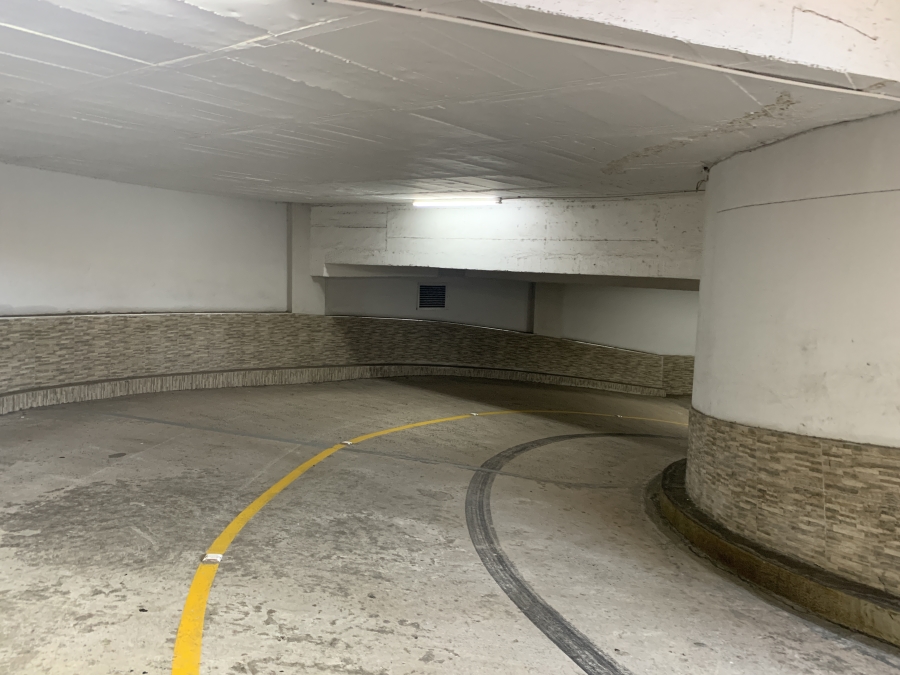 To Let Commercial Property for Rent in La Lucia KwaZulu-Natal