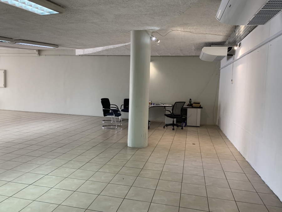 To Let Commercial Property for Rent in La Lucia KwaZulu-Natal