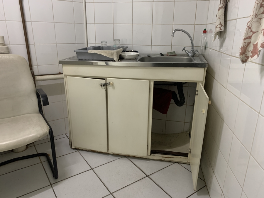 To Let Commercial Property for Rent in La Lucia KwaZulu-Natal