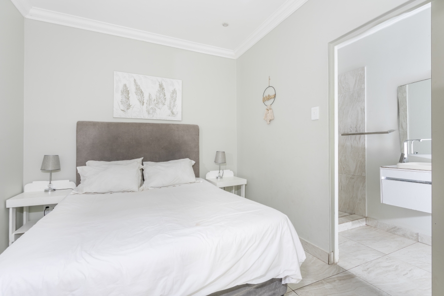 6 Bedroom Property for Sale in Ballito Central KwaZulu-Natal