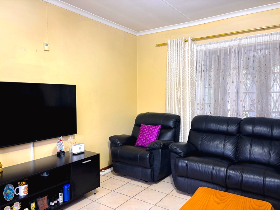 3 Bedroom Property for Sale in Lincoln Meade KwaZulu-Natal