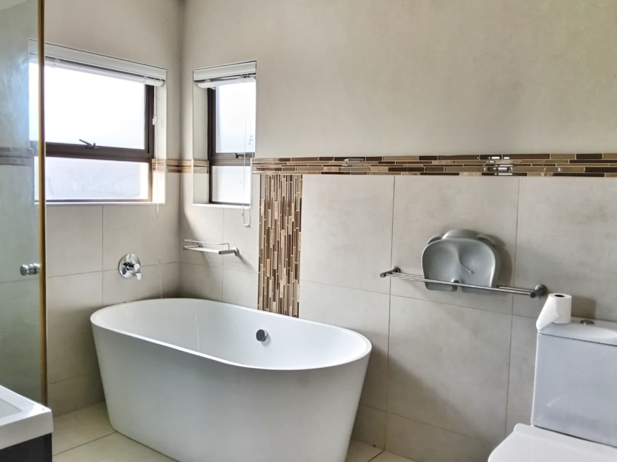 4 Bedroom Property for Sale in Mzingazi Golf Estate KwaZulu-Natal