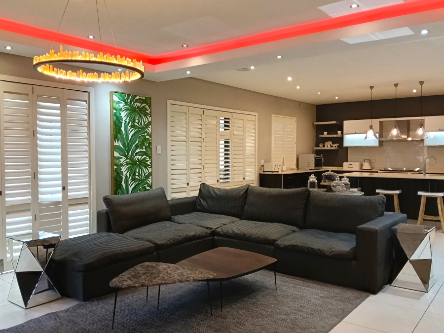 To Let 4 Bedroom Property for Rent in Mzingazi Golf Estate KwaZulu-Natal