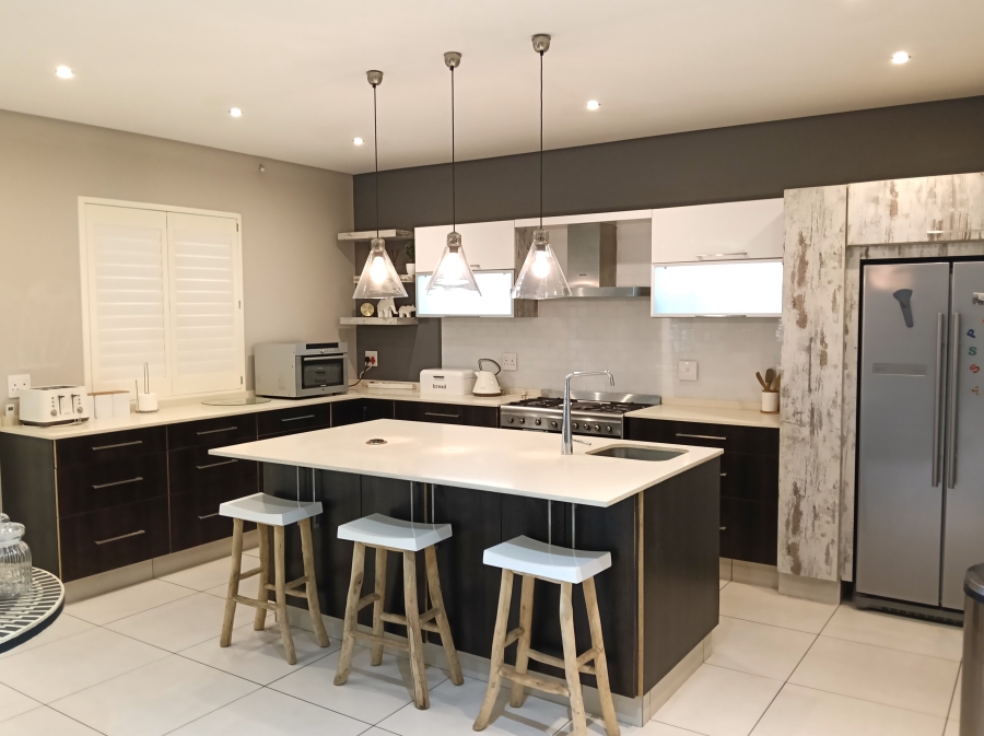 To Let 4 Bedroom Property for Rent in Mzingazi Golf Estate KwaZulu-Natal