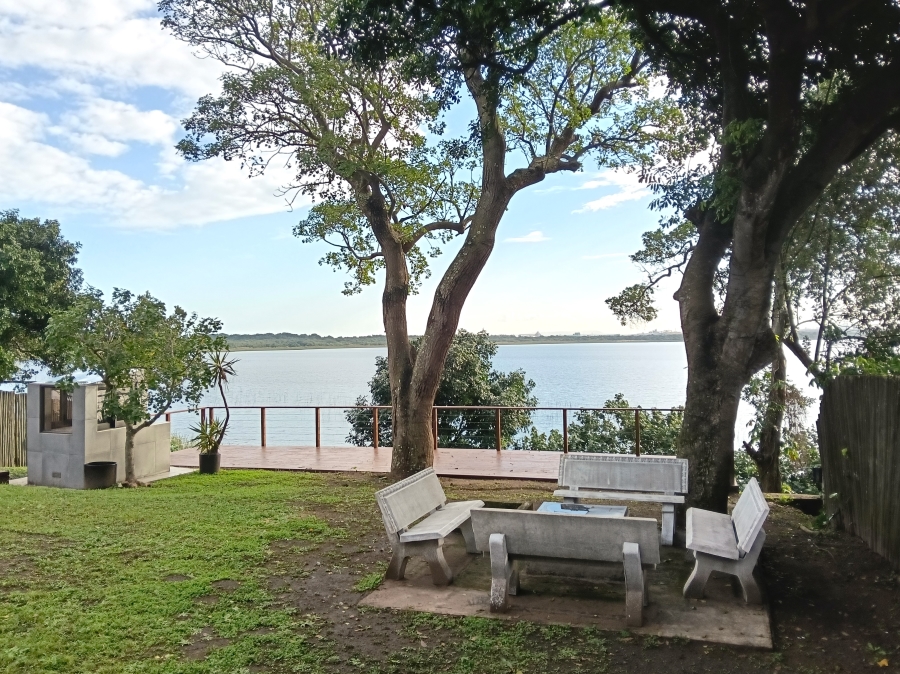 To Let 4 Bedroom Property for Rent in Mzingazi Golf Estate KwaZulu-Natal
