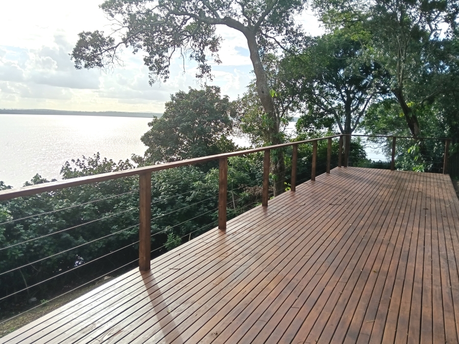 To Let 4 Bedroom Property for Rent in Mzingazi Golf Estate KwaZulu-Natal