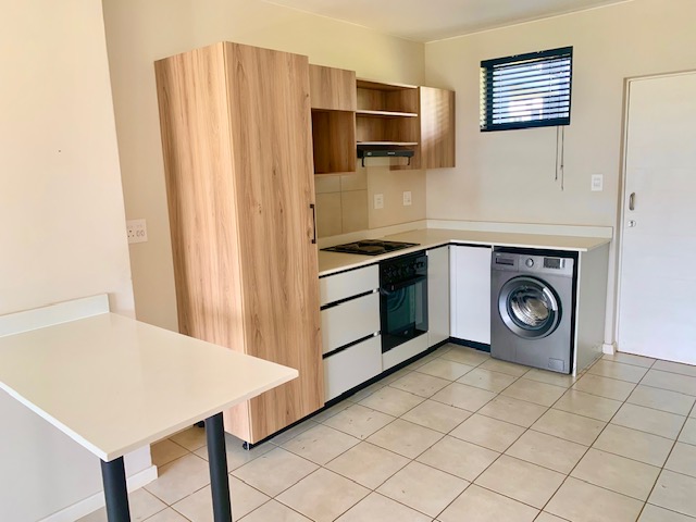 2 Bedroom Property for Sale in North Point KwaZulu-Natal