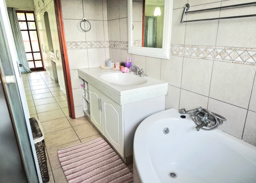 3 Bedroom Property for Sale in Grantham Park KwaZulu-Natal
